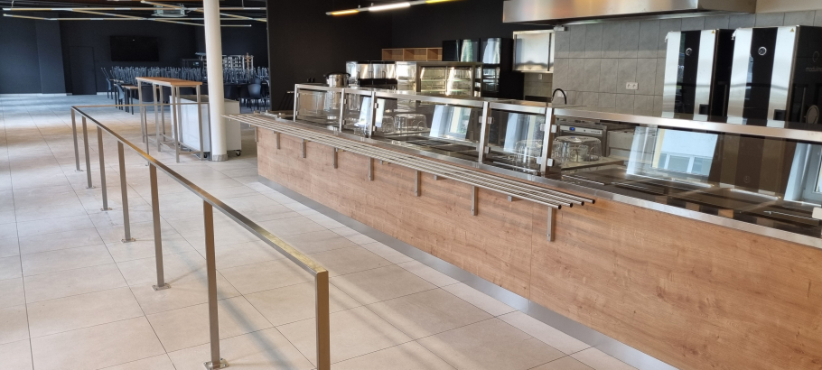 Kantýna ve Šternberku